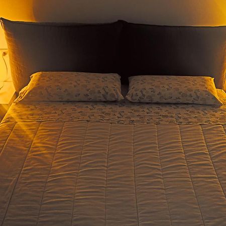 Casa Leonardo Airport Hotel Azzano San Paolo Екстериор снимка
