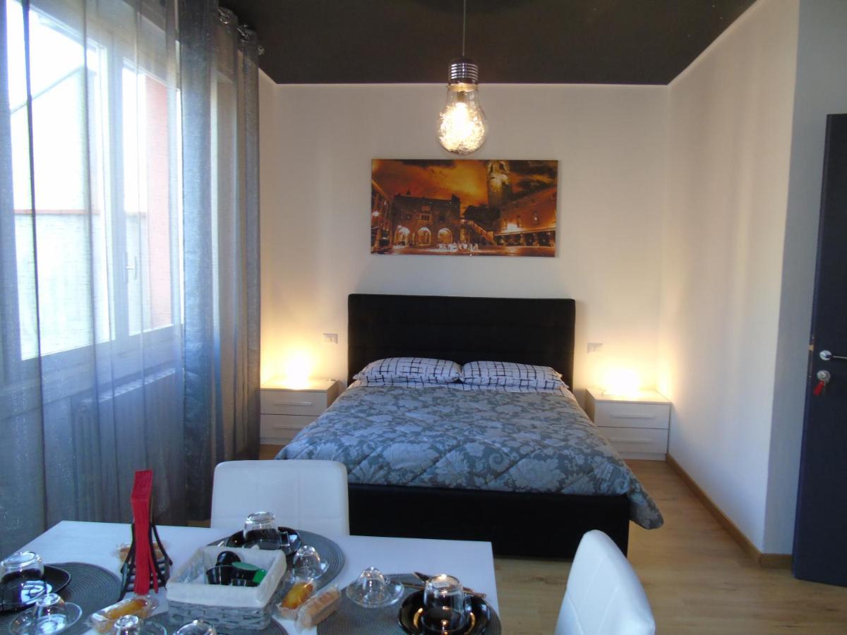 Casa Leonardo Airport Hotel Azzano San Paolo Екстериор снимка