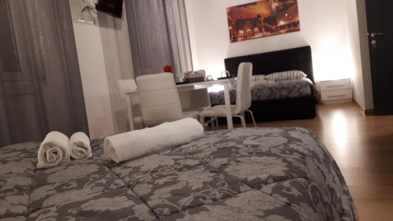 Casa Leonardo Airport Hotel Azzano San Paolo Екстериор снимка