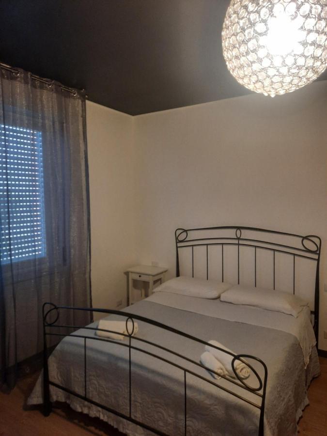 Casa Leonardo Airport Hotel Azzano San Paolo Екстериор снимка