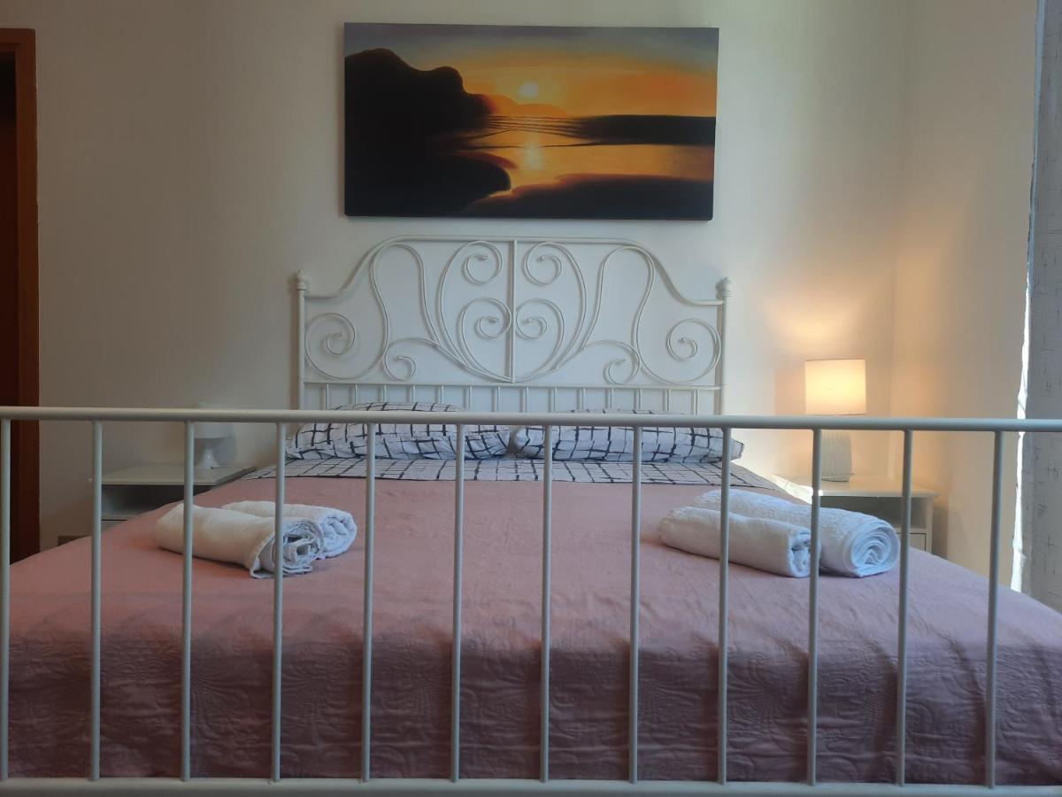 Casa Leonardo Airport Hotel Azzano San Paolo Екстериор снимка