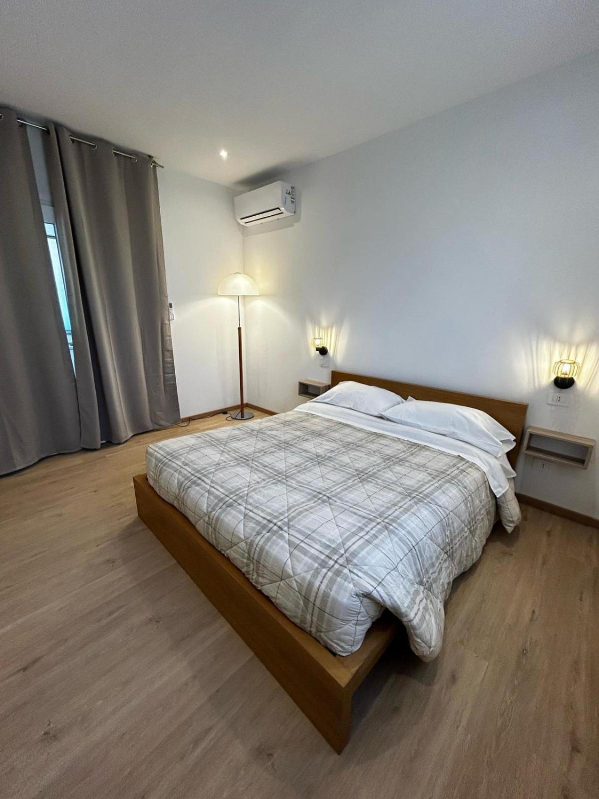 Casa Leonardo Airport Hotel Azzano San Paolo Екстериор снимка